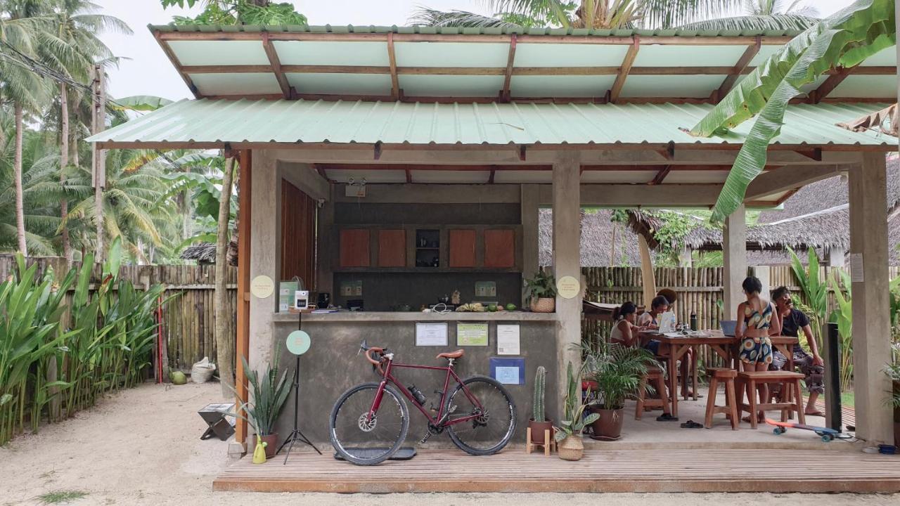Appartamento Diwa Siargao Eco-House General Luna  Esterno foto